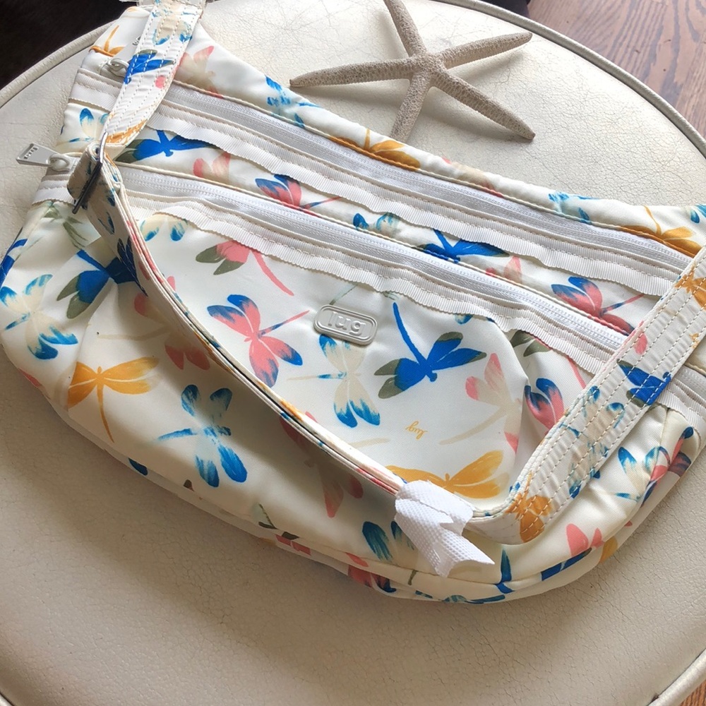 Lug hippie bag Brand New 💛🤍💕💚💙